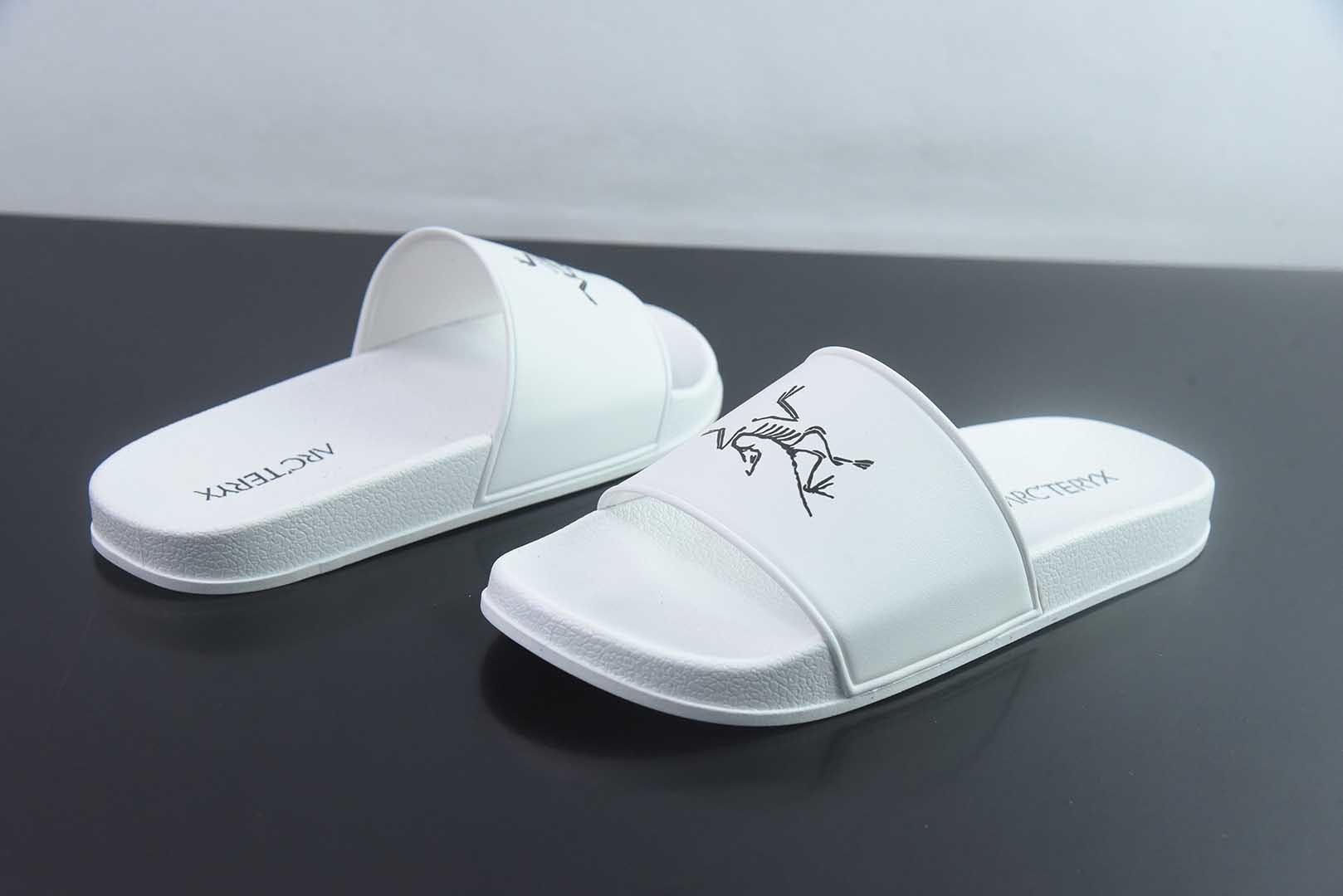 Arcteryx Slipper PRO M 始祖鸟一字拖鞋 泼墨街头潮牌沙滩拖鞋 纯原版本 实拍细节图