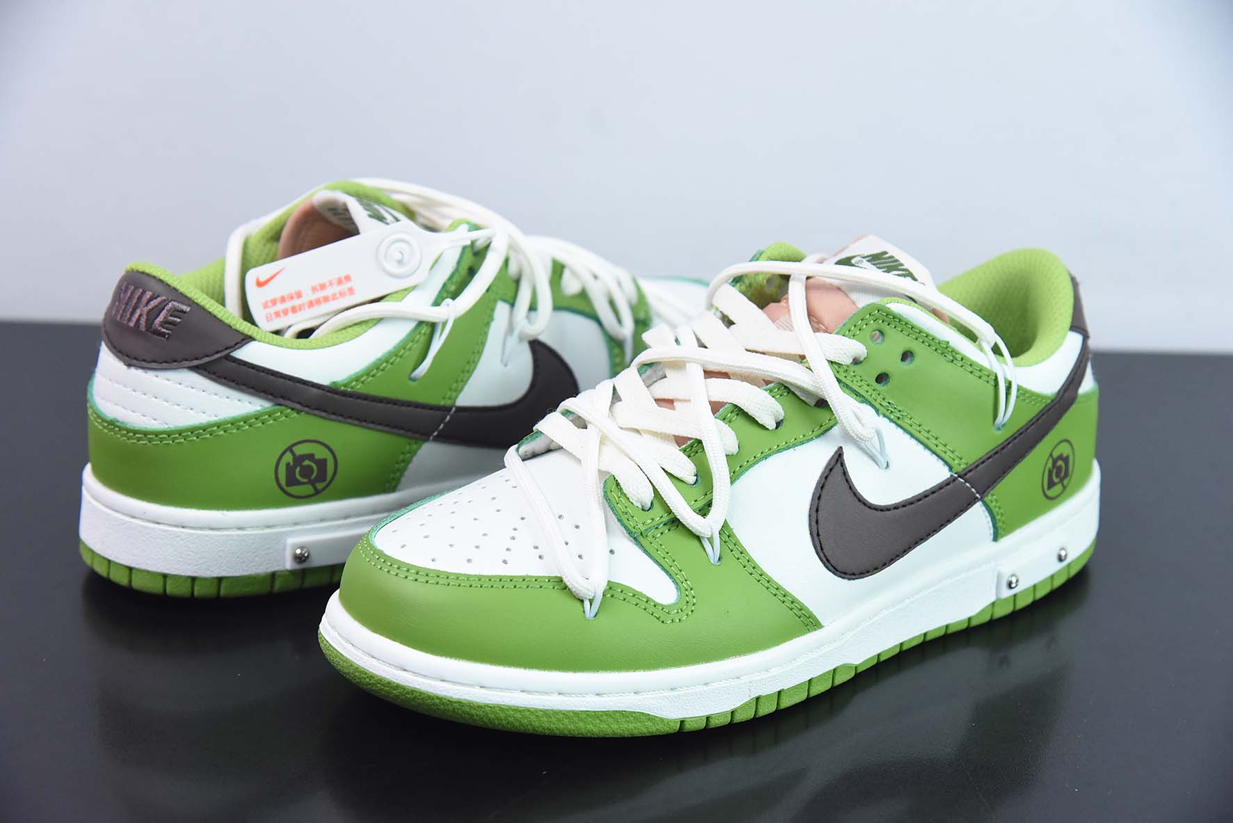 耐克 Nike SB Dunk Low 解构抽绳低帮 绑带 白绿色 印花 货号：DV9108 711-69纯原版本 实拍细节图