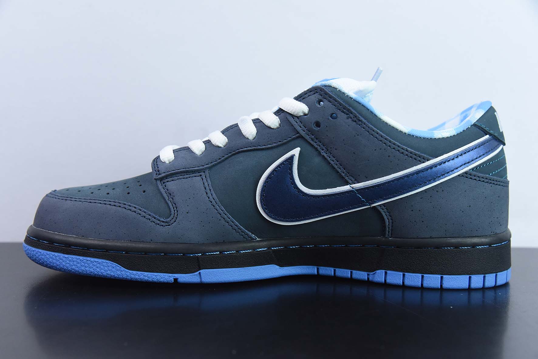 耐克 Nike Dunk SB Low Blue Lobster 龙虾超限量 蓝低帮休闲板鞋 纯原版本 货号:313170-342 实拍细节图