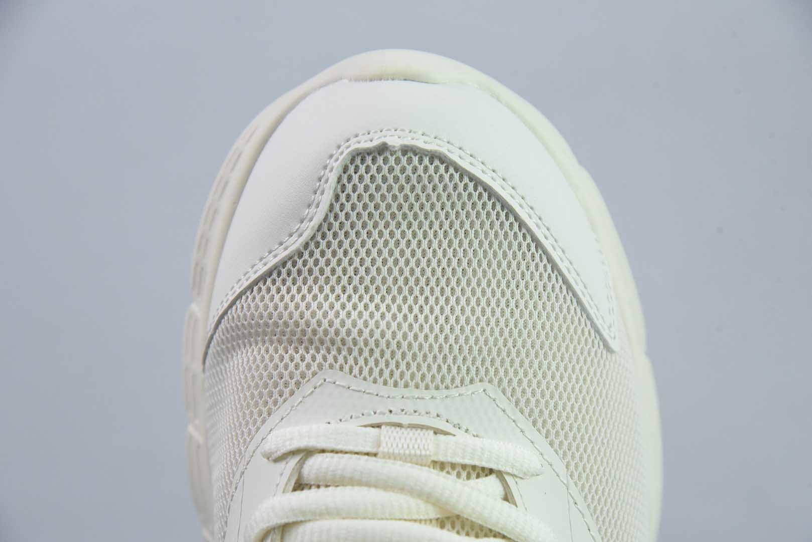 北面 THE NORTH FACE LAY STRIDE 体考舒适柔软涤纶合成革 低帮 休闲 黄色跑步鞋 NS93R02B 纯原版本 货号：米色 实拍细节图