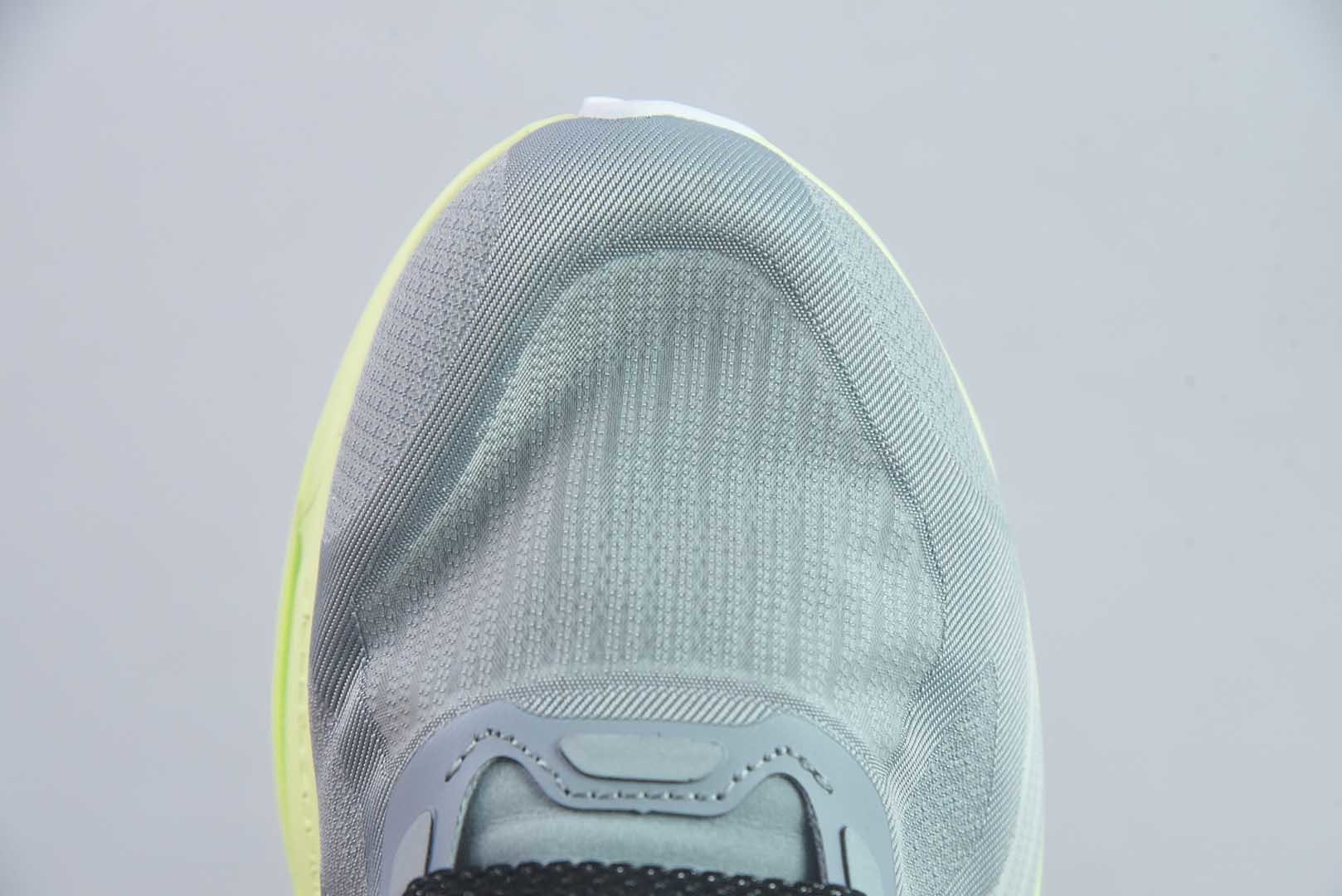 耐克 Nike Air Zoom Pegasus Premium 超级飞马42代 低帮 轻量缓震透气 灰跑鞋 荧光 /47.5 纯原版本 货号:IM2541-104 实拍细节图