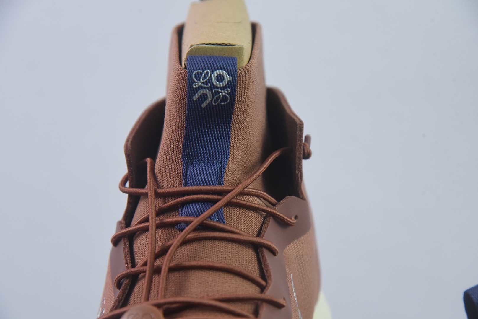 昂跑 ON Loewe x Cloudtilt Hi 罗意威联名 高帮系列 M929282X43 红色 纯原版本 货号:M929282X43 实拍细节图