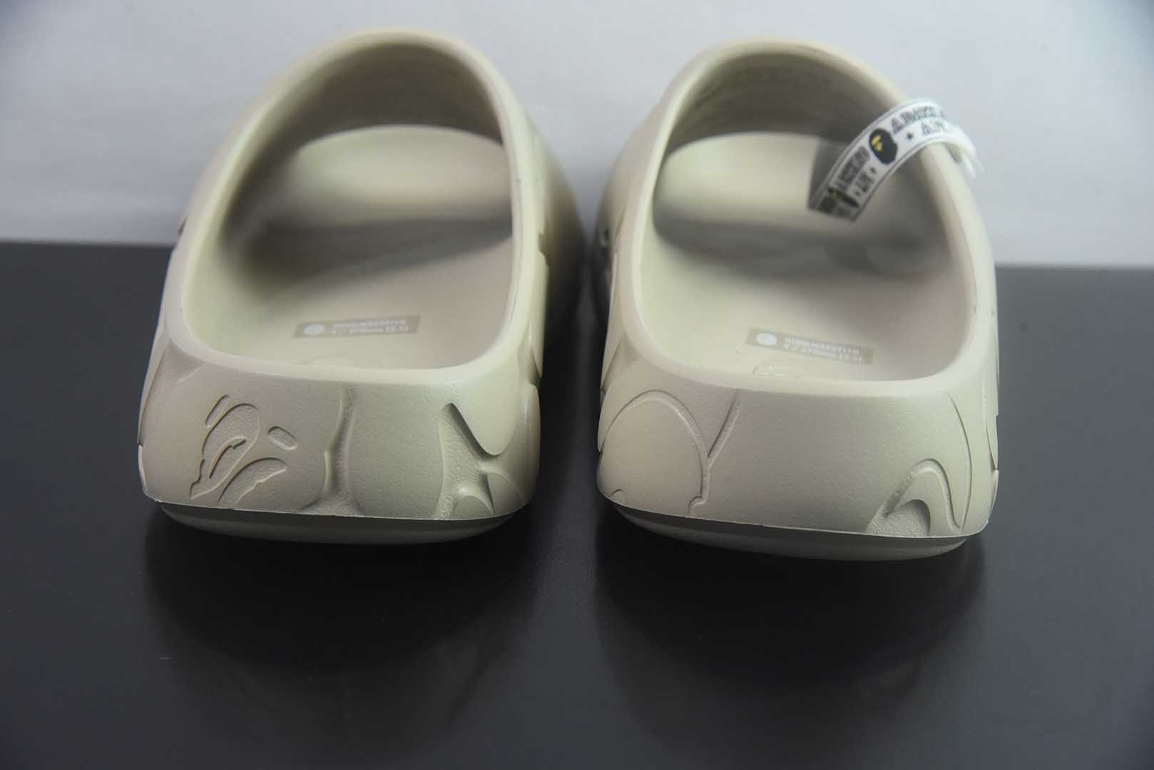 猿人头 BAPE 黄色EVA一字拖鞋 纯原版本 货号:YSQ79294220 实拍细节图