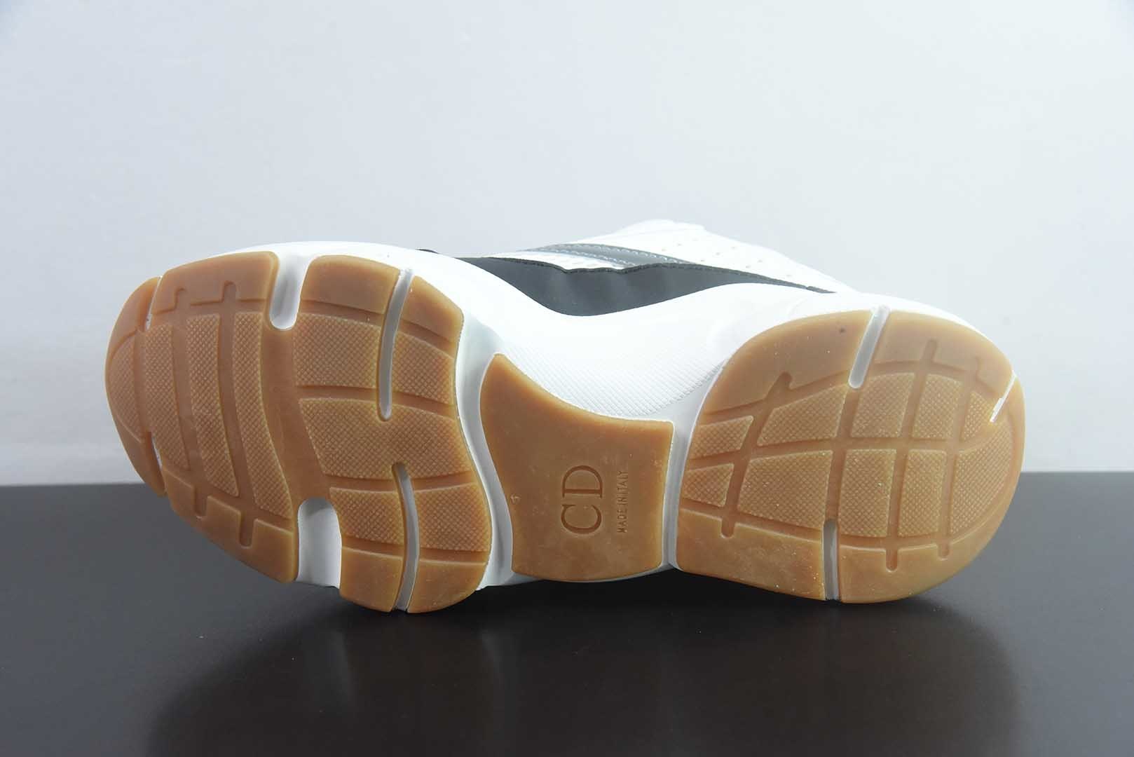 迪奥DIOR HOMME B30高奢品牌经典复古老爹鞋 夸张流线极符 外形延续当下潮流得未来感老爹鞋纯原版本 实拍细节图
