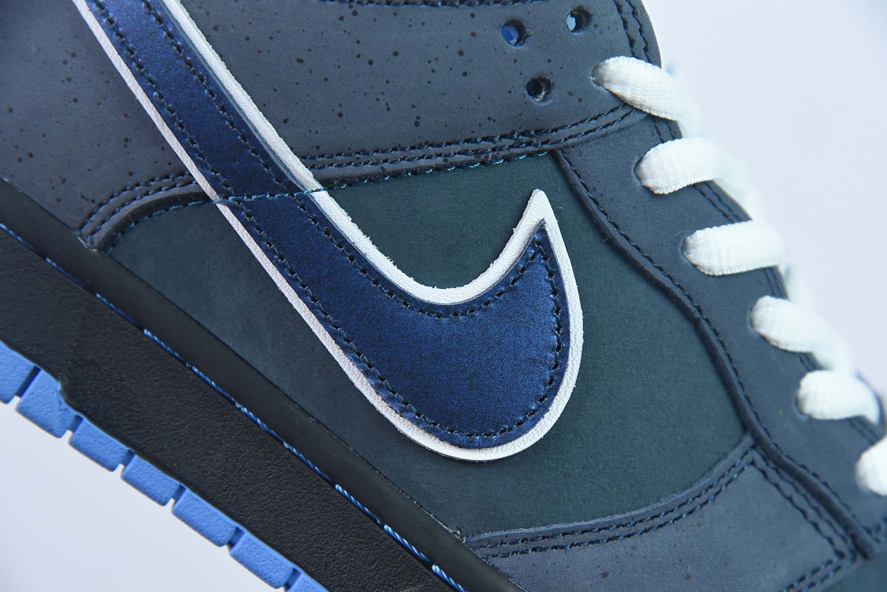 耐克 Nike Dunk SB Low Blue Lobster 龙虾超限量 蓝低帮休闲板鞋 纯原版本 货号:313170-342 实拍细节图