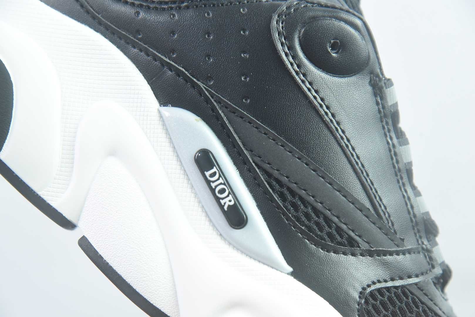 迪奥DIOR HOMME B30高奢品牌经典复古老爹鞋 夸张流线极符 外形延续当下潮流得未来感老爹鞋纯原版本 实拍细节图