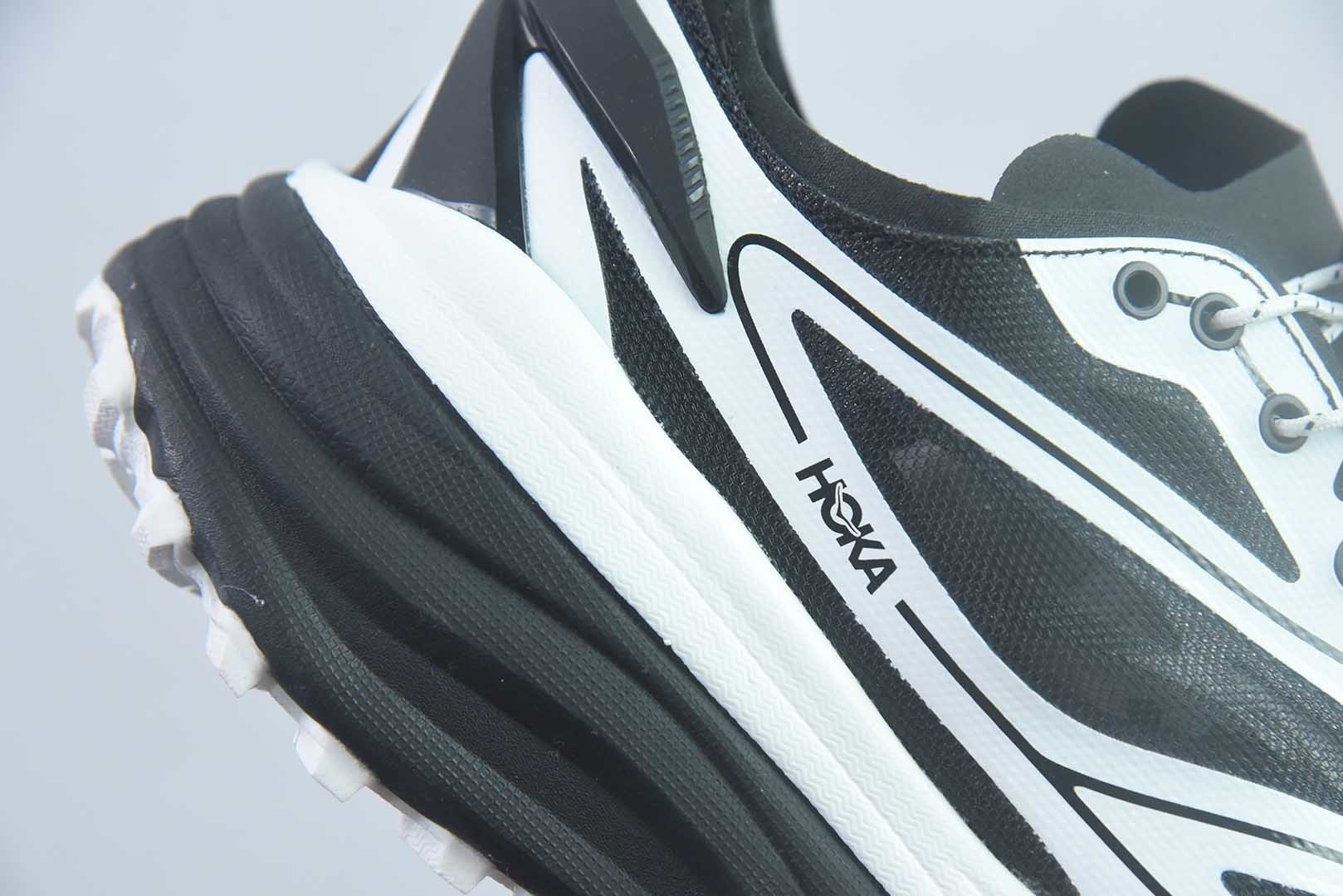 HOKA ONE ONE Stinson One7 斯丁森7代 舒适贴合 越野跑鞋 男女同款 黑色 货号:1178630-BWHT 纯原版本 实拍细节图