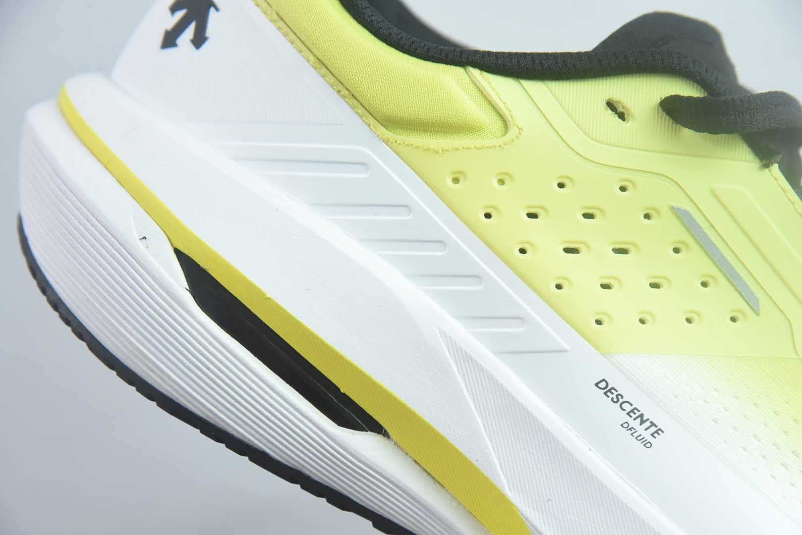 迪桑特 DESCENTE Running D-FLUID PRO运动健身 黄色跑步鞋 男款 纯原版本 货号:D6231RRN27-LM 实拍细节图