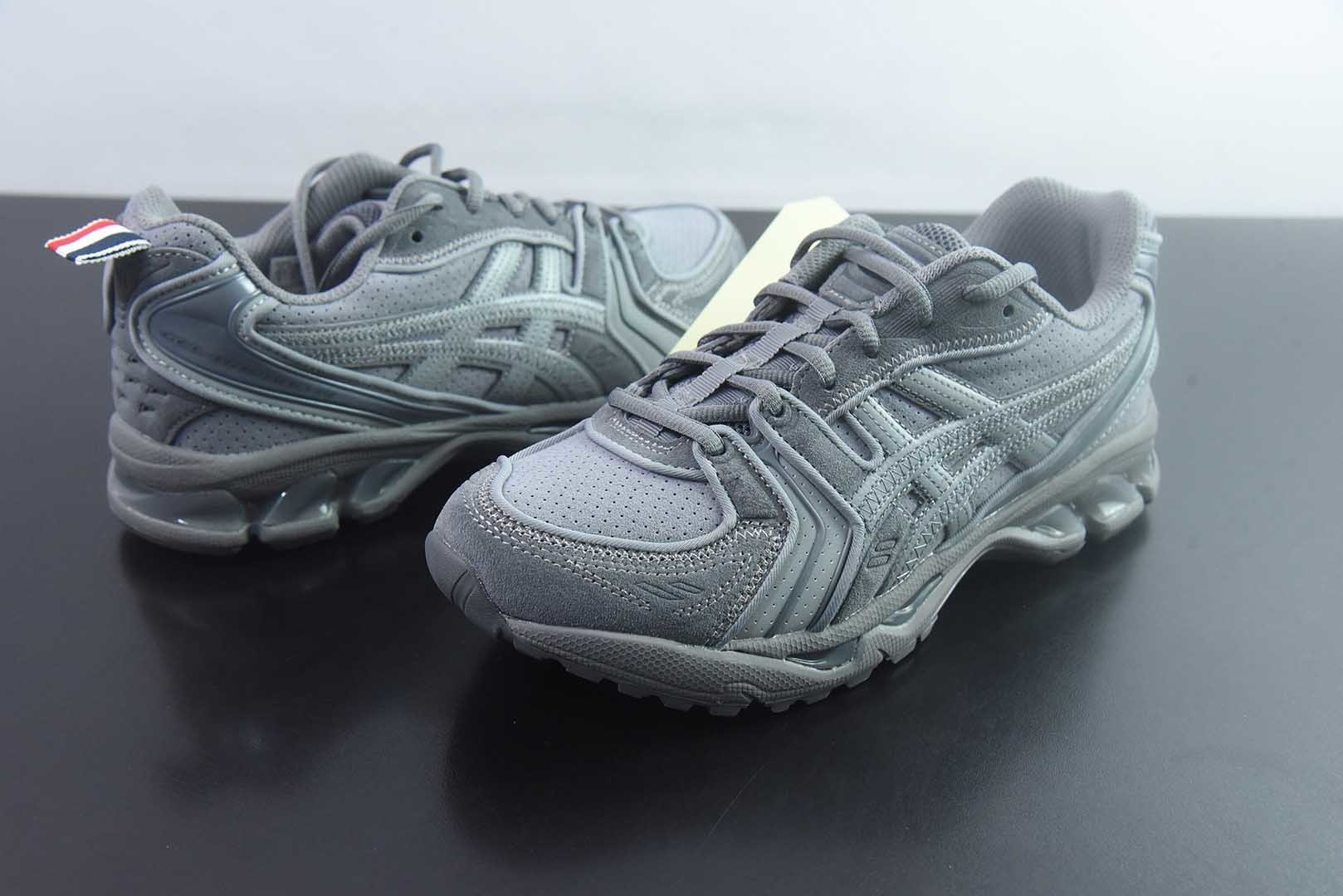 纯原 THOM BROWNE 汤姆·布朗 × Asics 亚瑟士 GEL-Kayano 14 联名款低帮运动休闲跑步鞋 1203B110-020 头部一线大厂出品 真正原版开发 高端零售专供品质 区别市面先行通货版本注意⚠️售后需配件完整 实拍细节图