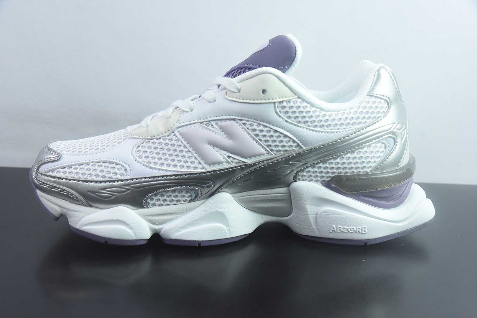 新百伦 New Balance NB9060 U906049S 全套原楦原纸板原厂数据开发 进口三明治网面 原装进口翻毛皮料正确绒感卡色 正确中底拉帮中底网布细节 原厂标裁 带 光防伪 定制后跟透明水晶模块 冲裁组合 大底贴合程度胶水上色把控完美 整洁度挑战全网艺术家 多道序QC把关品质完善 匠心打造 耗时两个月开发完成 工艺极其复杂难度可想而知 新开独立私模大底 全网唯一正确六层组合大底 高端零售专供产物 白 纯原版本 货号:TBT57282833 实拍细节图