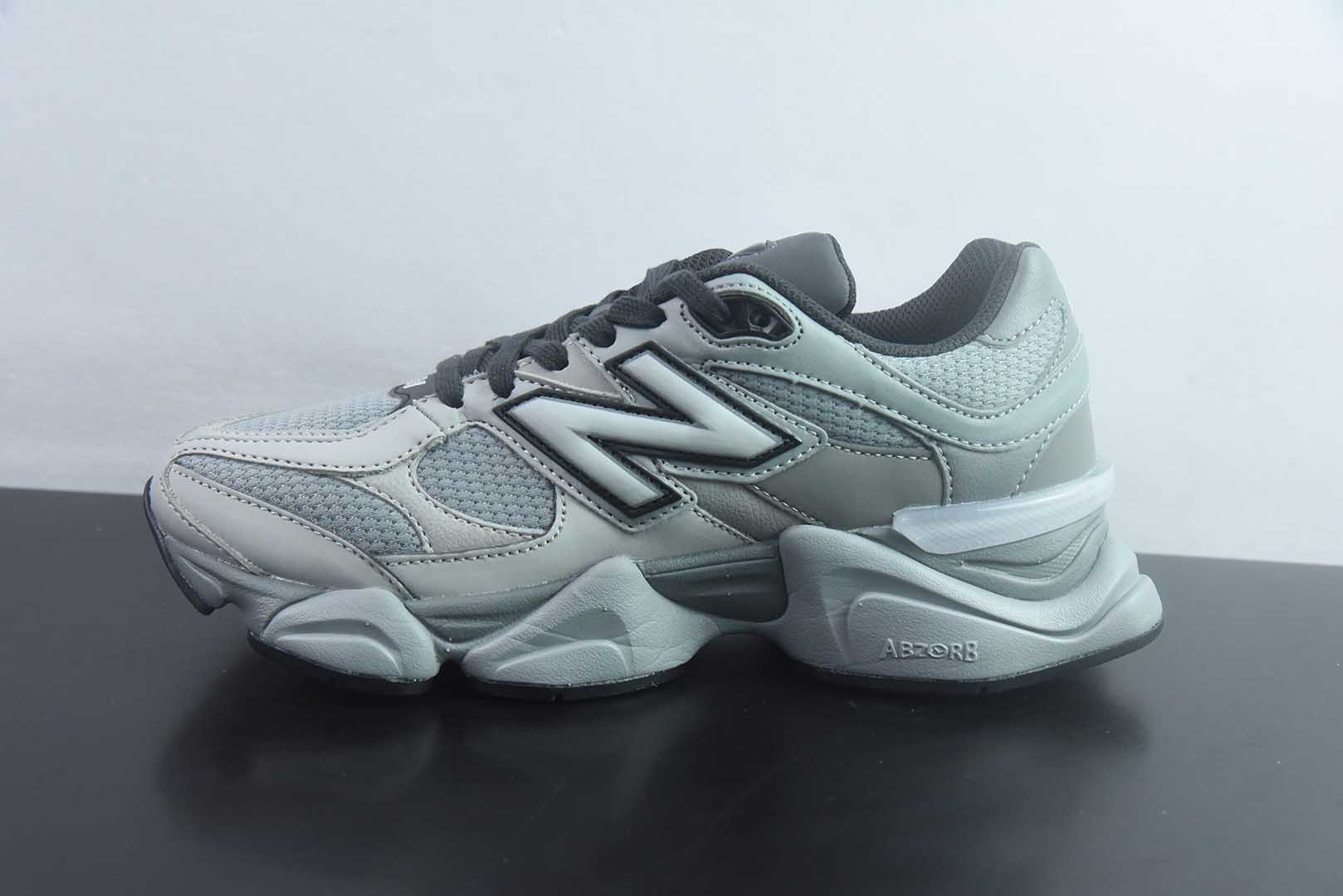 新百伦 New Balance NB9060 U90609XS 全套原楦原纸板原厂数据开发 进口三明治网面 原装进口翻毛皮料正确绒感卡色 正确中底拉帮中底网布细节 原厂标裁 带 光防伪 定制后跟透明水晶模块 冲裁组合 大底贴合程度胶水上色把控完美 整洁度挑战全网艺术家 多道序QC把关品质完善 匠心打造 耗时两个月开发完成 工艺极其复杂难度可想而知 新开独立私模大底 全网唯一正确六层组合大底 高端零售专供产物 灰色 纯原版本 货号:TBT57282833 实拍细节图