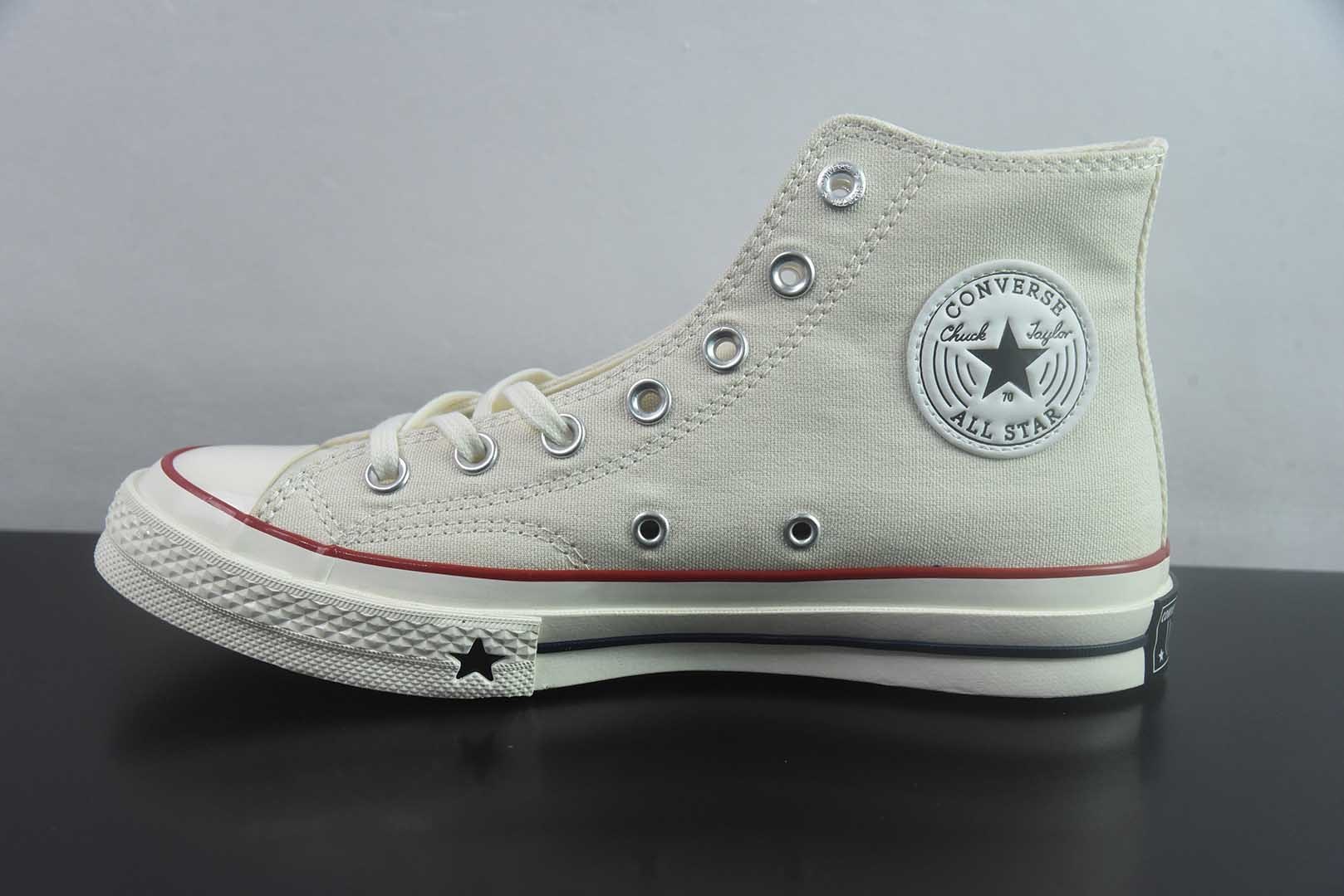 匡威 Converse 2026 全新发布! CHUCK 70X 星星标帆布鞋 色高帮 米白 纯原版本 货号:A24226C 实拍细节图
