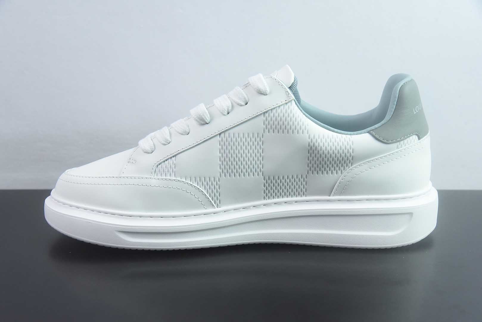 路易威登 LOUIS VUITTON / 驴牌 New Arrival 系列 休闲小 鞋 白 纯原版本 货号:LYR67230757 实拍细节图