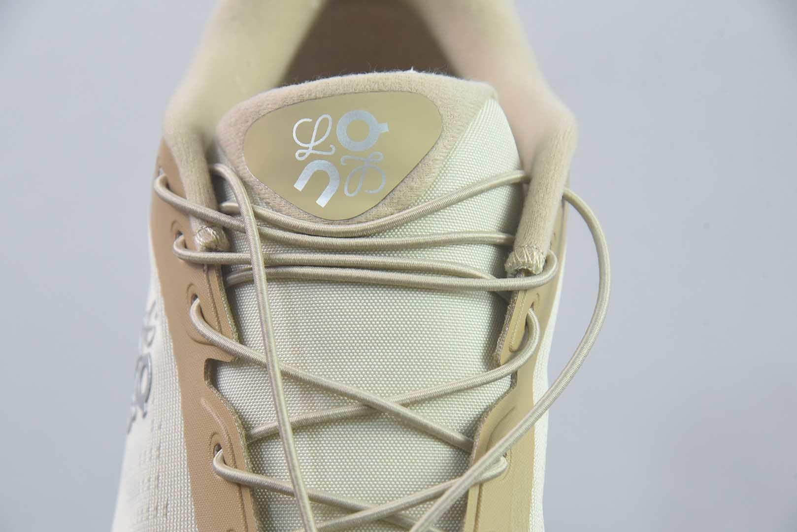 昂跑 ON LOEWE罗意威 x 联名款 Cloudsolo系列 卡其 纯原版本 货号：3MF30660553 实拍细节图