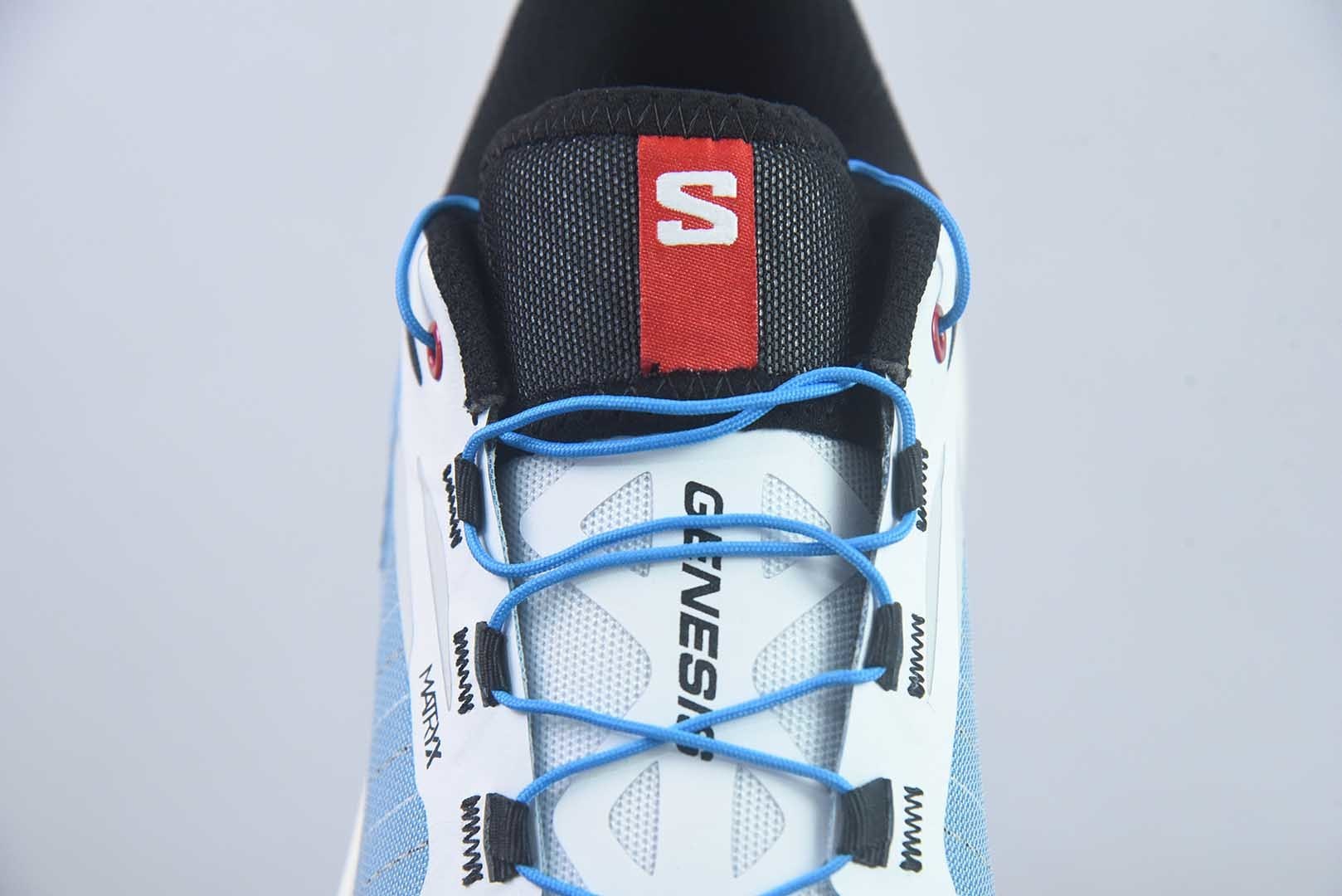 萨洛蒙 SALOMON GENESIS 时尚休闲运动男子越野 紫色跑鞋 官方 纯原版本 货号：477634 实拍细节图