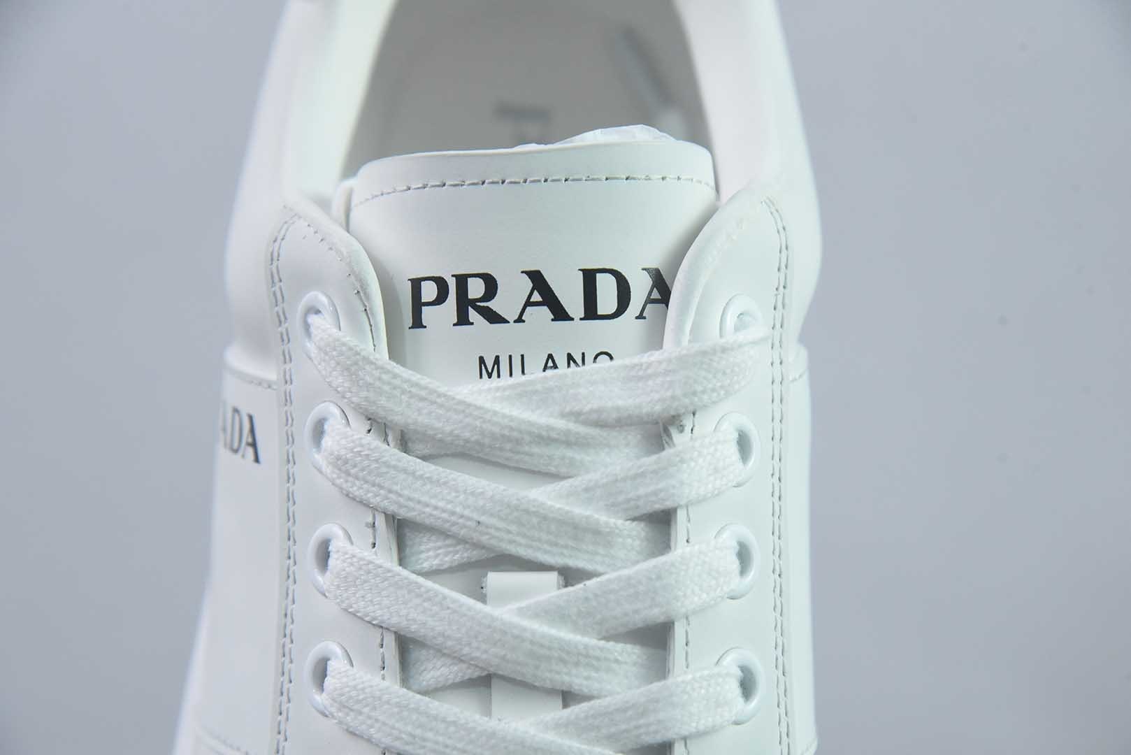 新货🚀#意大利高奢品牌·PRADA普拉达运动 白板鞋 百搭休闲小 鞋系列 纯原版本 货号:KYH67230757 实拍细节图