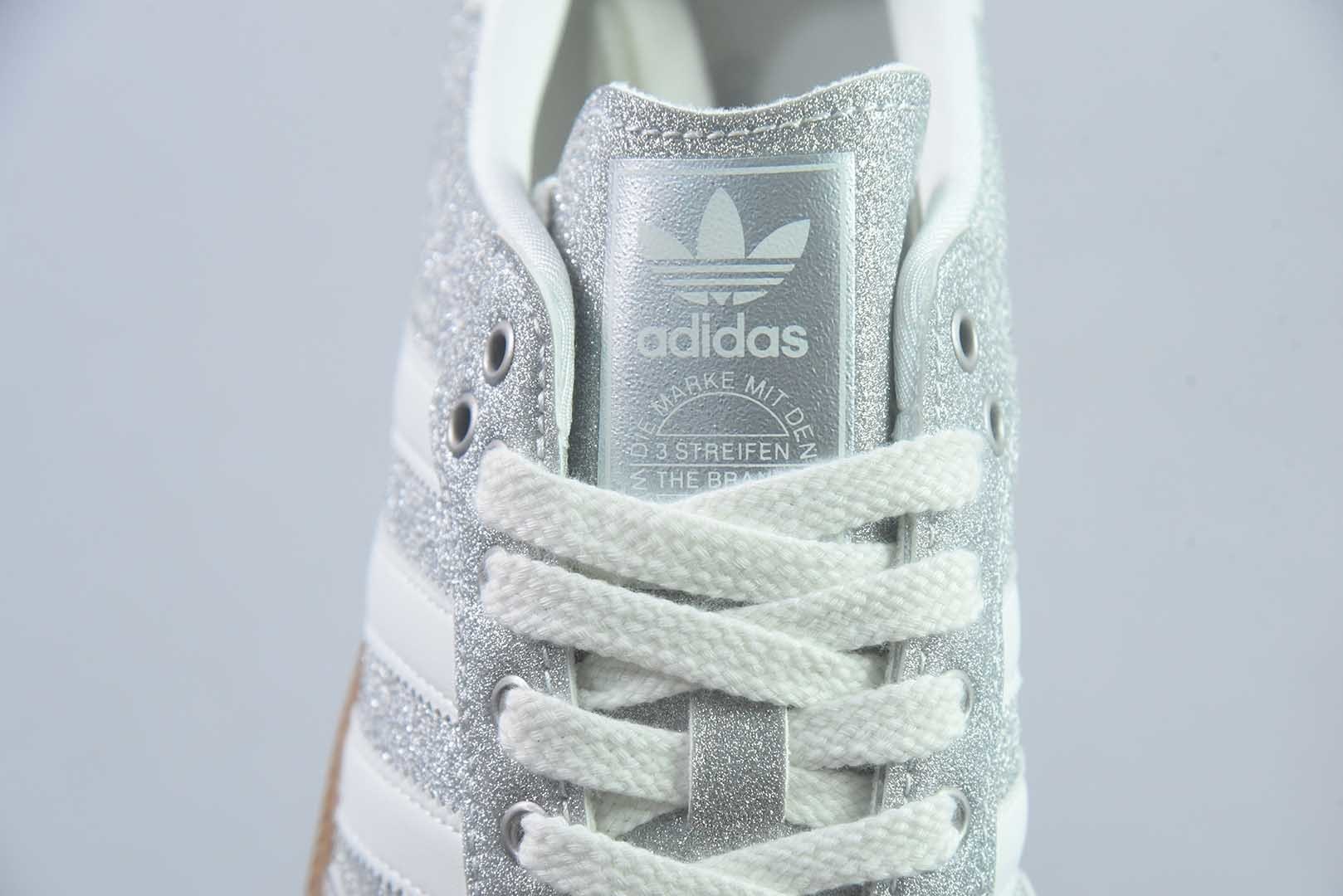 阿迪达斯 Adidas originals SAMBA OG 桑巴复古经典轻便 红色板鞋 纯原版本 货号：KI6264 实拍细节图