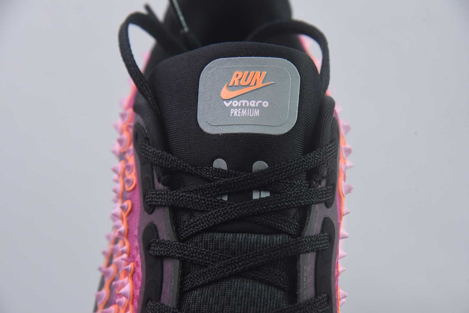 耐克 Nike VOMERO PREMIUM 舒适减震防滑 低帮 黑色跑步鞋 003 纯原版本 货号：IR2168 实拍细节图