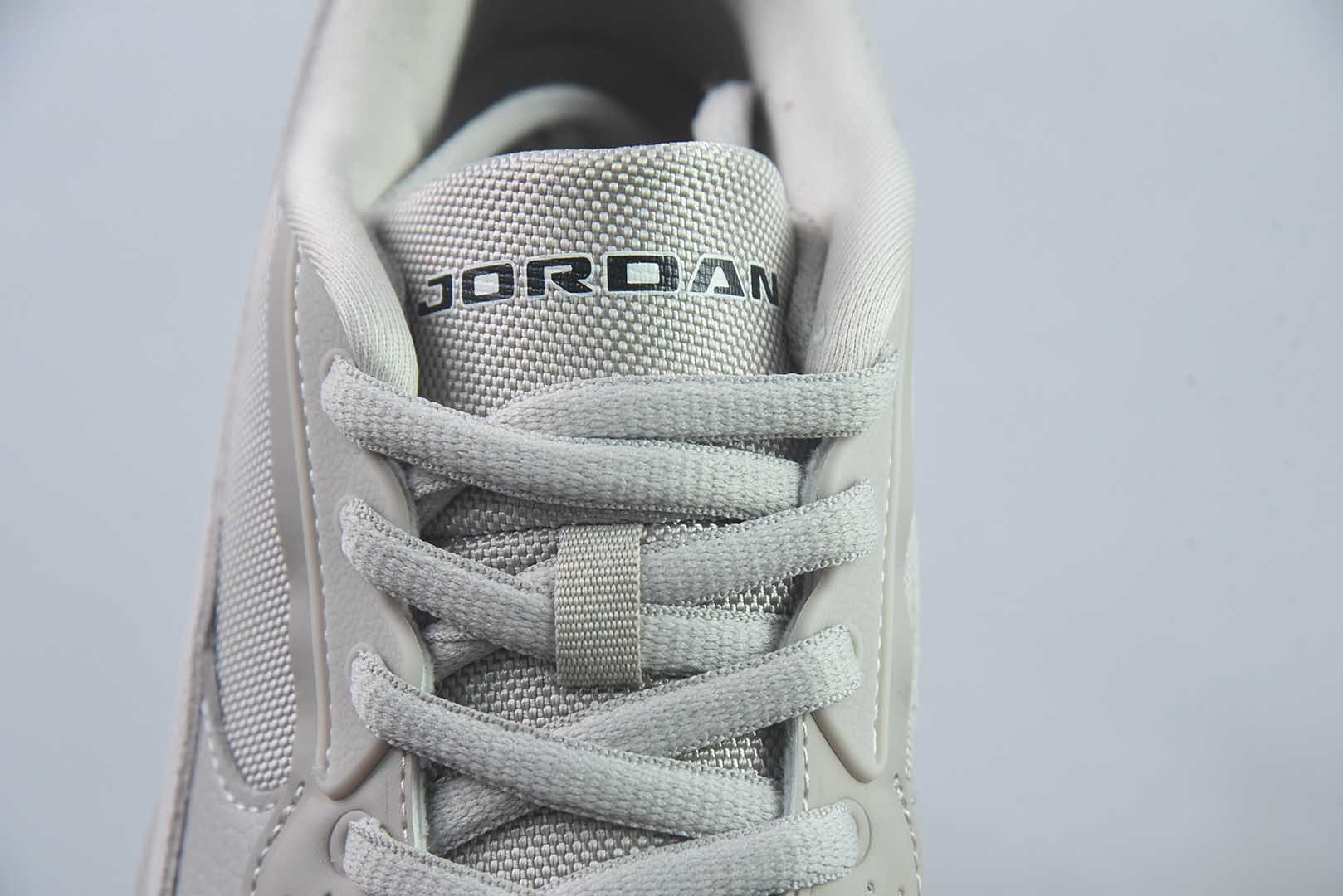 乔丹 Air Jordan N版 小aj3 Ultra Low 黑白低帮篮球鞋 系列 纯原版本 货号:II3794-200 实拍细节图