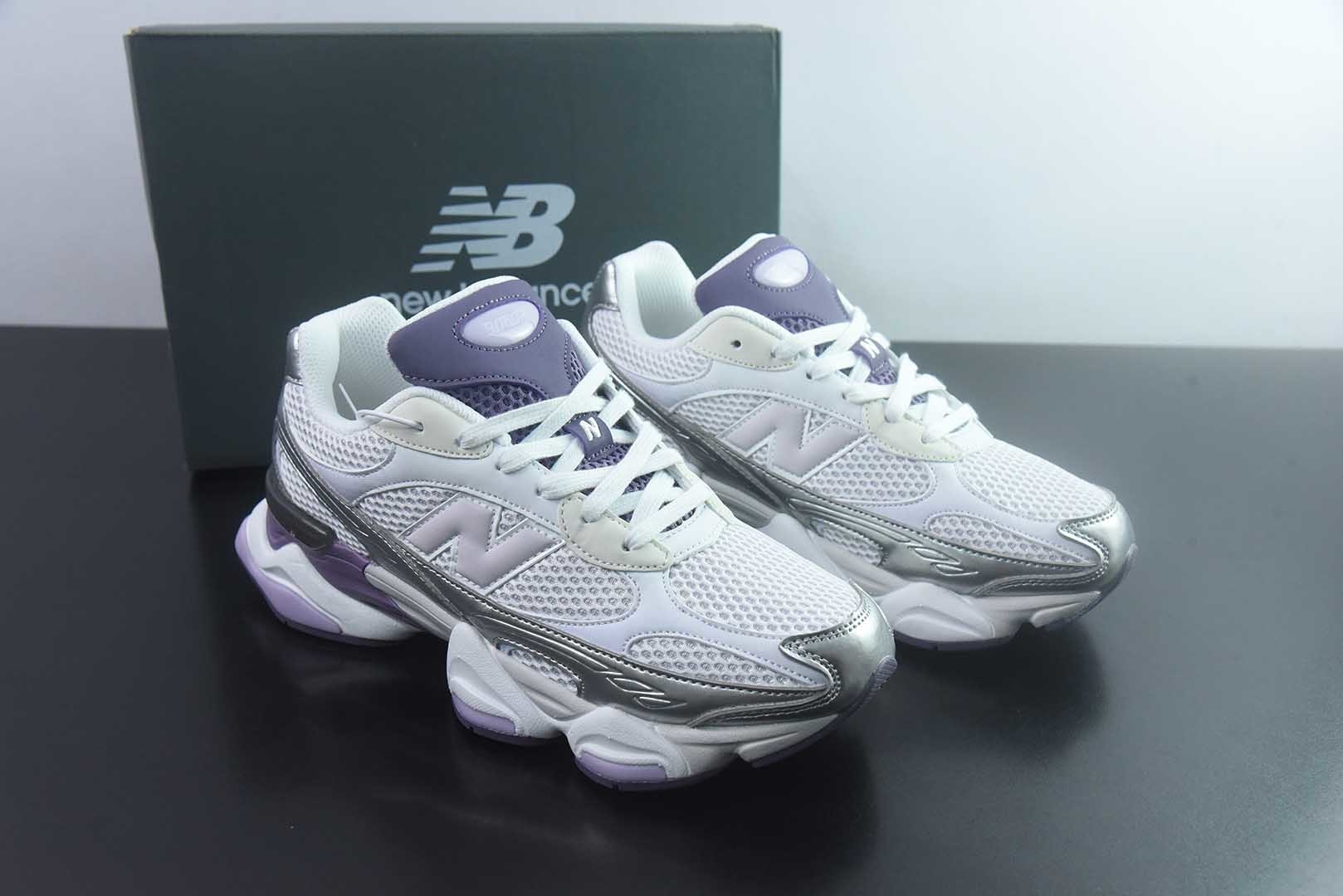 新百伦 New Balance NB9060 U906049S 全套原楦原纸板原厂数据开发 进口三明治网面 原装进口翻毛皮料正确绒感卡色 正确中底拉帮中底网布细节 原厂标裁 带 光防伪 定制后跟透明水晶模块 冲裁组合 大底贴合程度胶水上色把控完美 整洁度挑战全网艺术家 多道序QC把关品质完善 匠心打造 耗时两个月开发完成 工艺极其复杂难度可想而知 新开独立私模大底 全网唯一正确六层组合大底 高端零售专供产物 白 纯原版本 货号:TBT57282833 主图