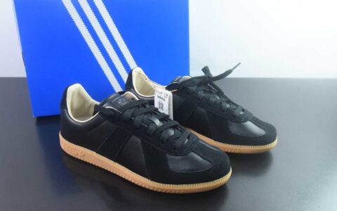 阿迪达斯 Adidas Originals Samba OG 复古经典轻便 黑色板鞋 纯原版本 货号：KK2802