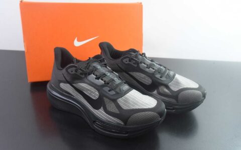 耐克 Nike Air Zoom Pegasus Premium 超级飞马42代 低帮 轻量缓震透气 黑色跑鞋 纯原版本 货号：IM2541-005 主图