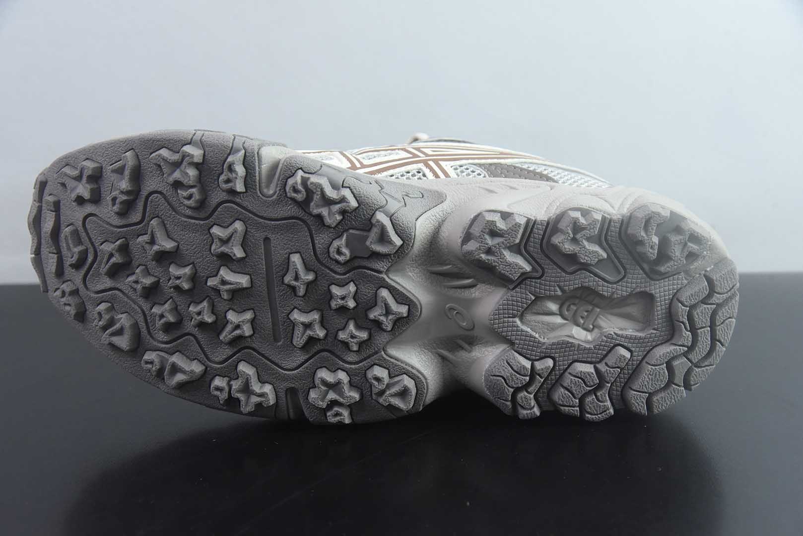 亚瑟士 ASICS Gel-NANDI NR 运动休闲透气专业 红色跑鞋 纯原版本 货号:1203B037-250 实拍细节图