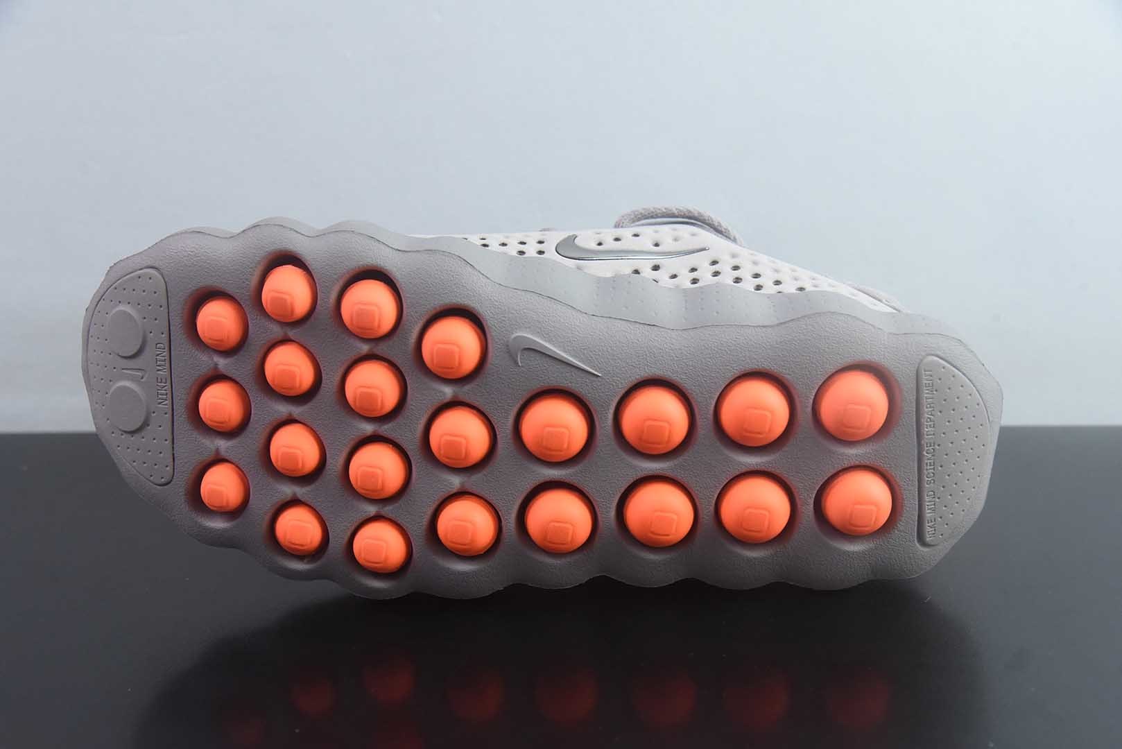 耐克 Nike Mind 002 足底按摩舒适柔软 灰色训练鞋 纯原版本 货号：HQ4310-200 实拍细节图
