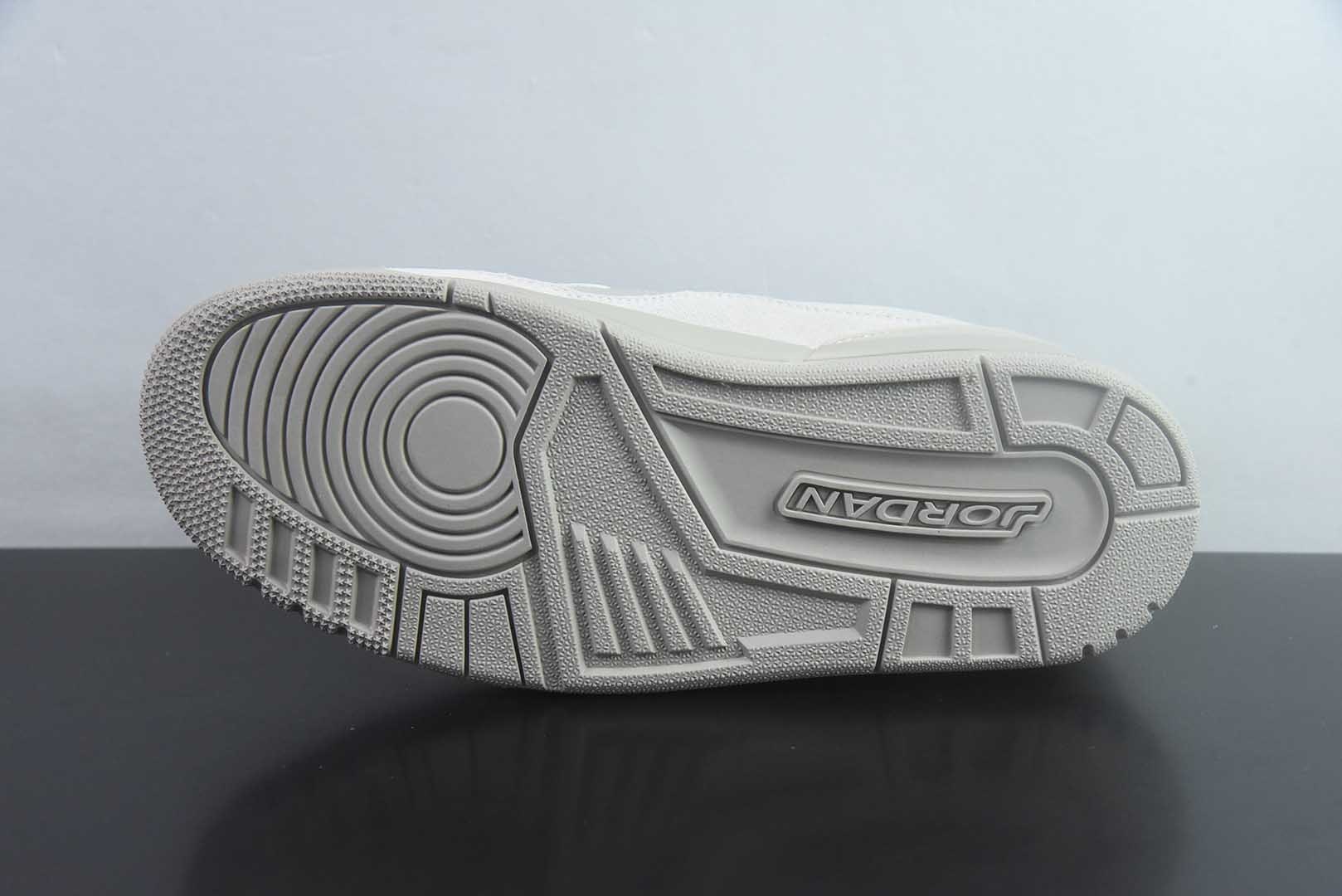 乔丹 Air Jordan N版 小aj3 Ultra Low 黑白低帮篮球鞋 系列 纯原版本 货号:II3794-200 实拍细节图
