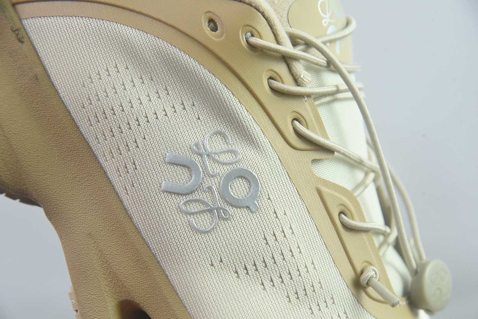 昂跑 ON LOEWE罗意威 x 联名款 Cloudsolo系列 卡其 纯原版本 货号：3MF30660553 实拍细节图