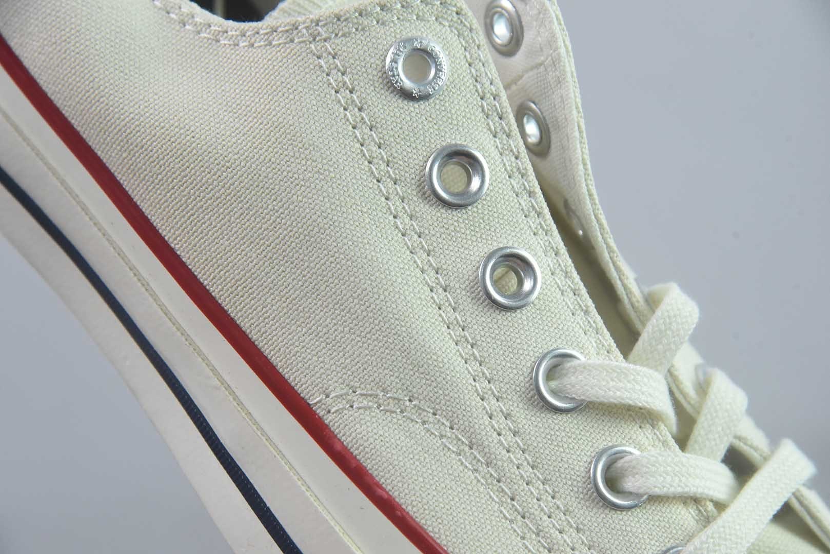 匡威 Converse 2026 全新发布! CHUCK 70X 星星标帆布鞋 色低帮 米白 纯原版本 货号:A24229C 实拍细节图