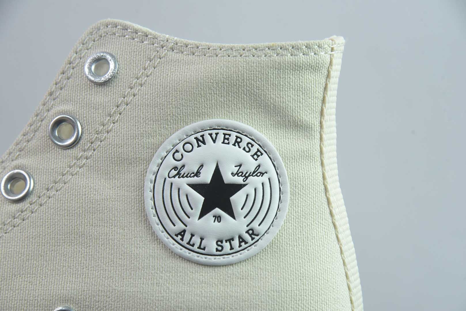 匡威 Converse 2026 全新发布! CHUCK 70X 星星标帆布鞋 色高帮 米白 纯原版本 货号:A24226C 实拍细节图