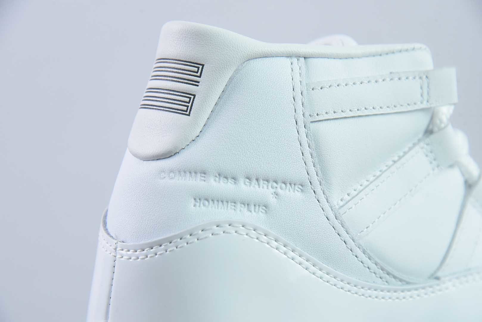 乔丹 Air Jordan Comme des Garçons x 11 CDG SO AJ11乔11 CDG联名 男子 白色文化篮球鞋 IV7639-100 纯原版本 货号:IV7639-100 实拍细节图