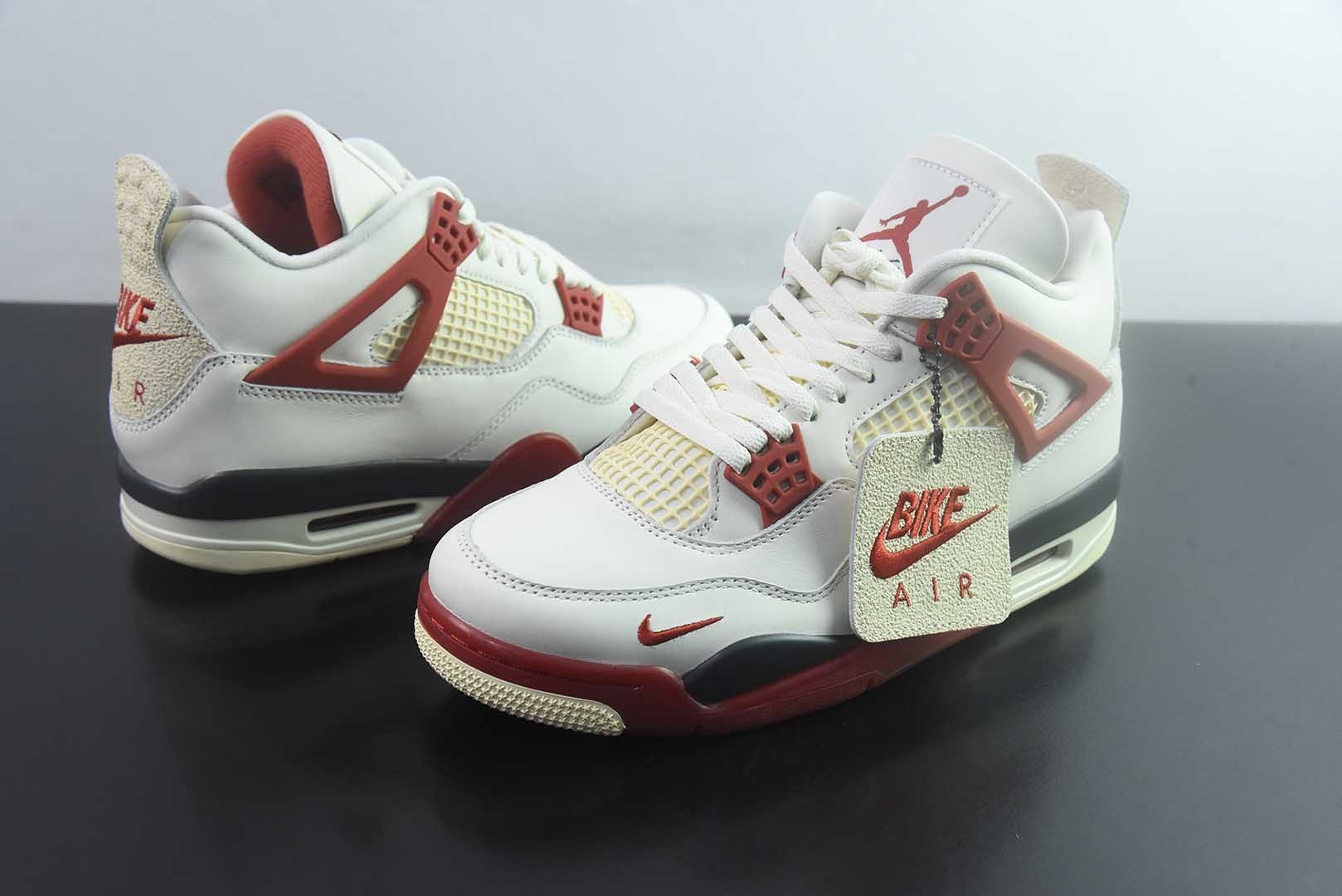 乔丹 Air Jordan 4 Retro 时尚百搭 中帮 复古 白篮球鞋 砖 纯原版本 货号:IQ8055-100 实拍细节图
