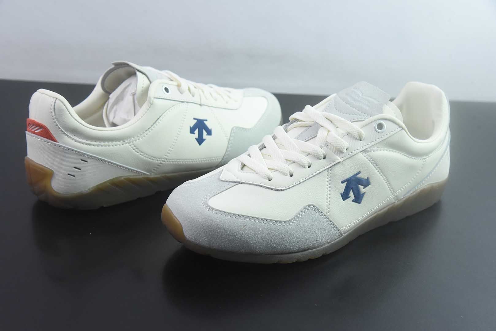 迪桑特 DESCENTE CHRON KINETIC-RUN 复古拼接 时尚潮流 白蓝休闲运动鞋 纯原版本 货号:SR123LSN17 实拍细节图