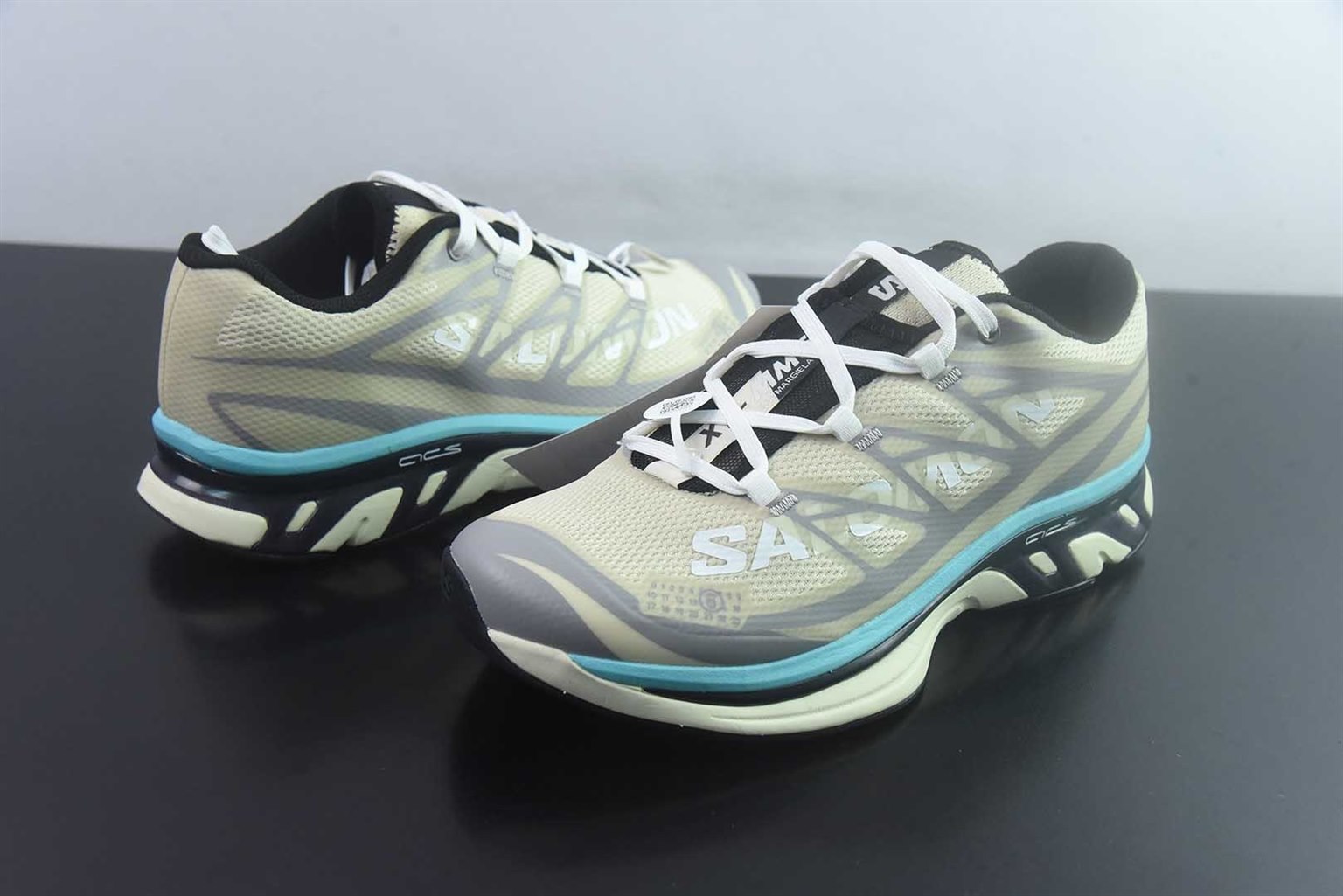 萨洛蒙 SALOMON × MM6 Maison Margiela XT-MM-6 越野 蓝跑鞋 米 /45 纯原版本 货号:491999 实拍细节图