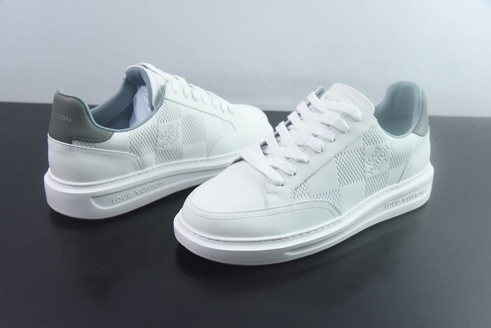 路易威登 LOUIS VUITTON / 驴牌 New Arrival 系列 休闲小 鞋 白 纯原版本 货号:LYR67230757 实拍细节图