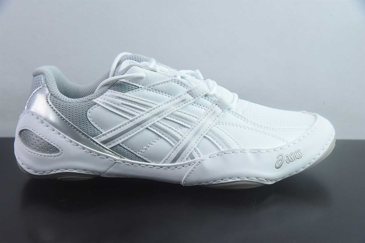 亚瑟士 ASICS Hypersync 白灰德训鞋 纯原版本 货号:1203A879-101 实拍细节图