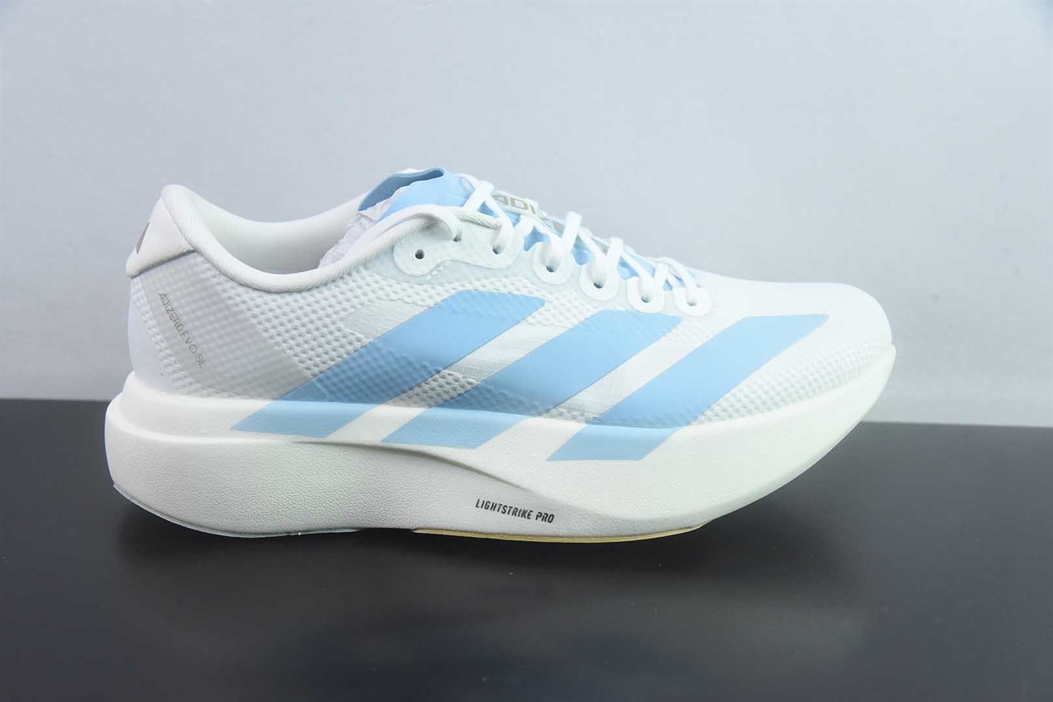 阿迪达斯 Adidas Adizero Evo SL 阿迪超轻透气缓震 白蓝跑鞋 纯原版本 货号:JQ4527 实拍细节图