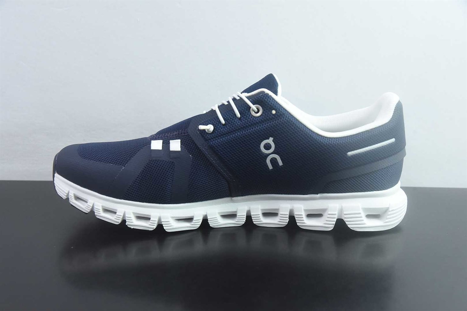 On 昂跑 Cloud 6 灰白跑步鞋 纯原版本 货号:3MF1007 实拍细节图