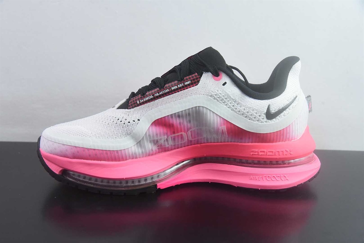 耐克 Nike Air Zoom Pegasus Premium 网面全掌气垫缓震 粉白跑鞋 纯原版本 货号：IR1811-664 实拍细节图