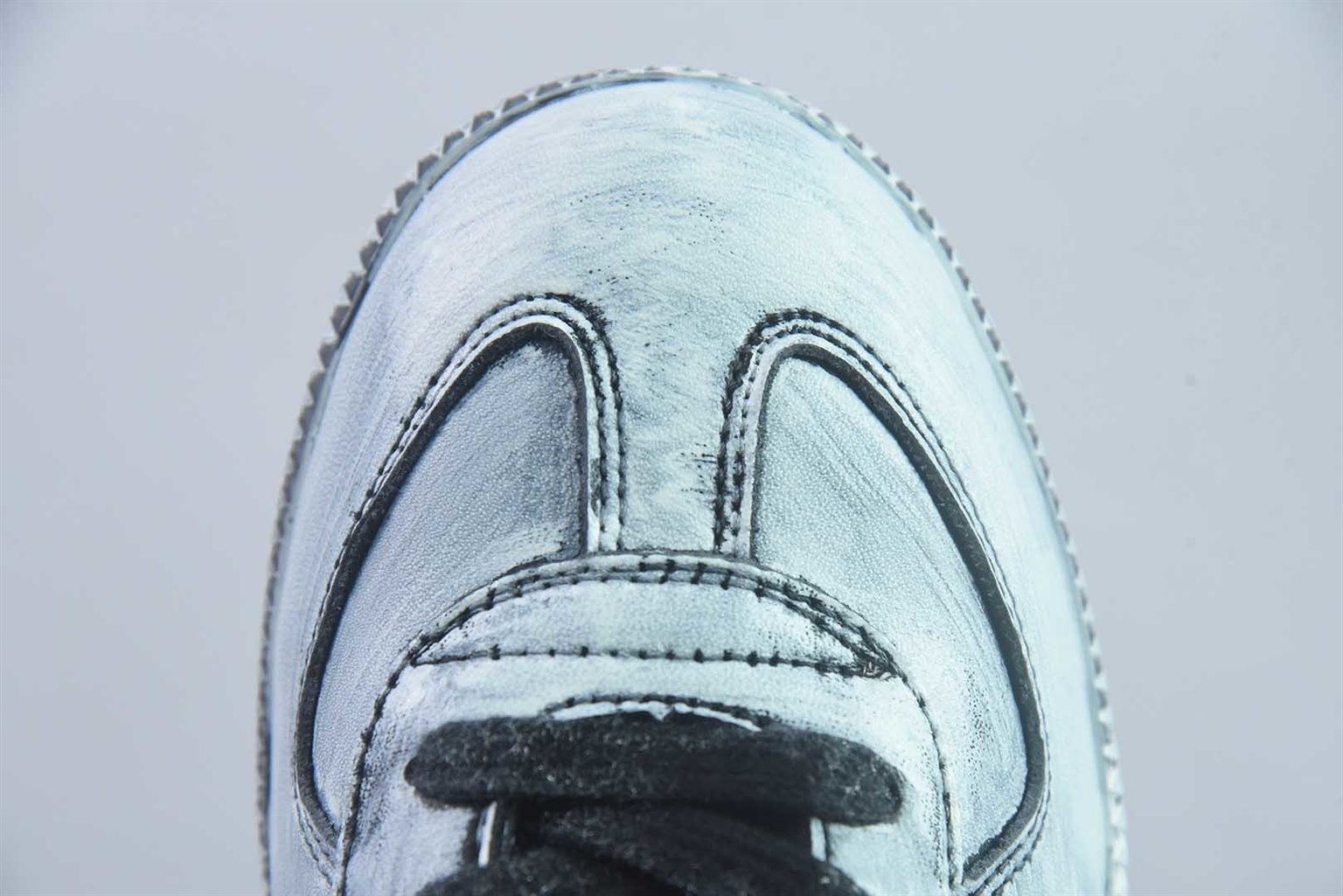 梅森马吉拉 Maison Margiela MM6 22 Replica 白色板鞋 纯原版本 实拍细节图