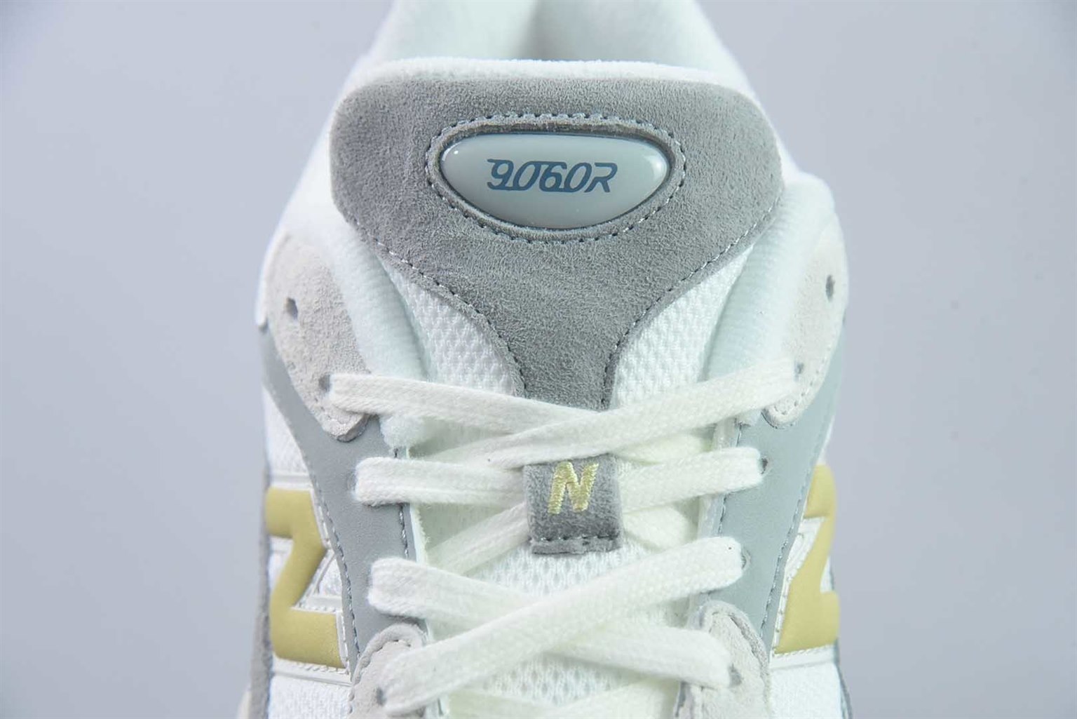 新百伦 New Balance NB9060 灰色 纯原版本 货号:U90609BO 实拍细节图