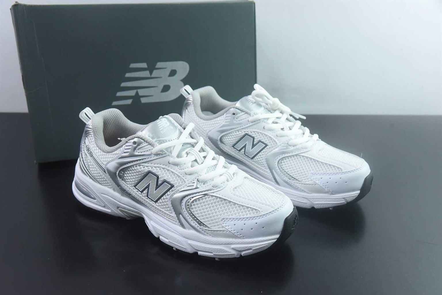 新百伦 New Balance C 版 NB 530 银色 纯原版本 货号:MR530EMA 主图