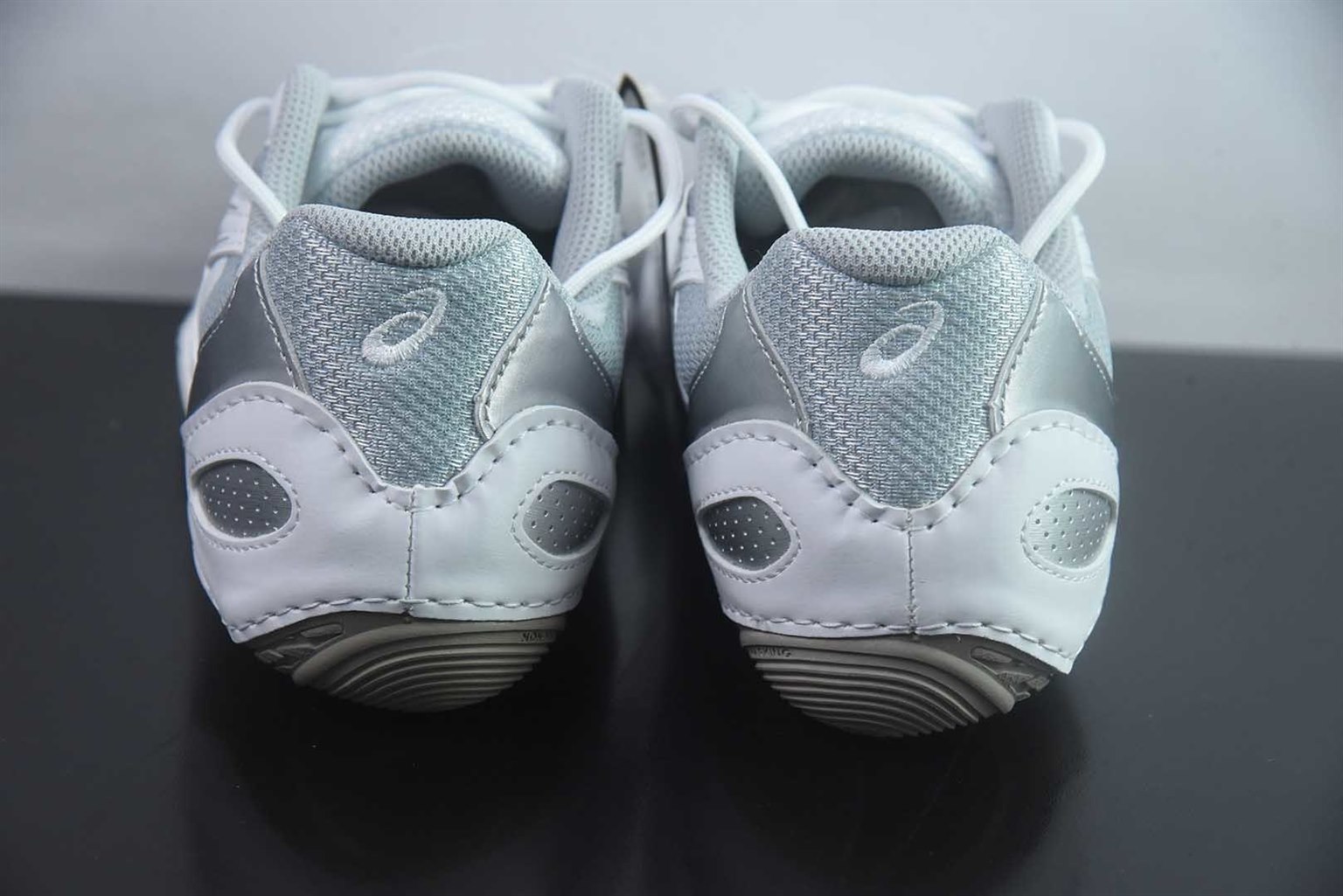亚瑟士 ASICS Hypersync 白灰德训鞋 纯原版本 货号:1203A879-101 实拍细节图