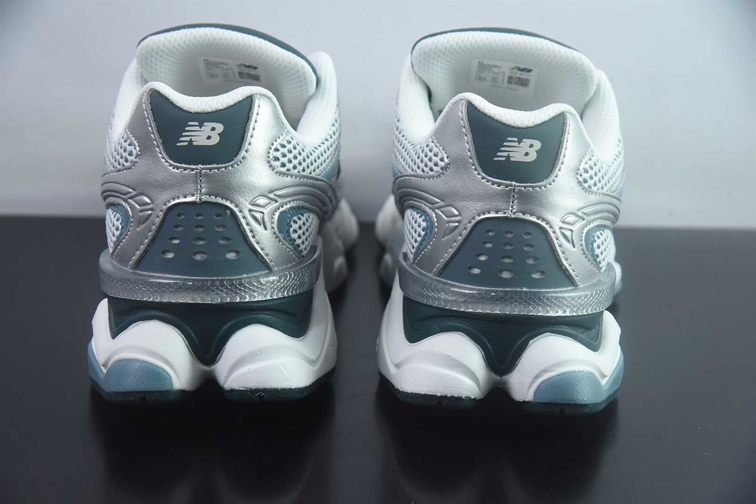 新百伦 New Balance NB9060 灰色 纯原版本 货号:U90606BA 实拍细节图