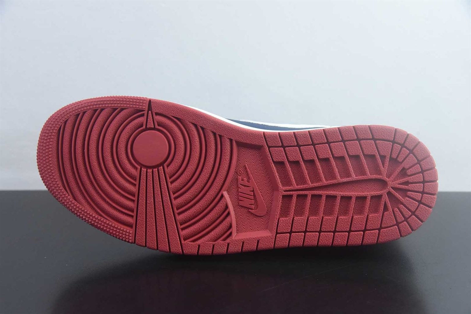 乔丹 Air Jordan 1 RETRO LOW OG 50 蓝 纯原版本 货号：IX8478-410 实拍细节图