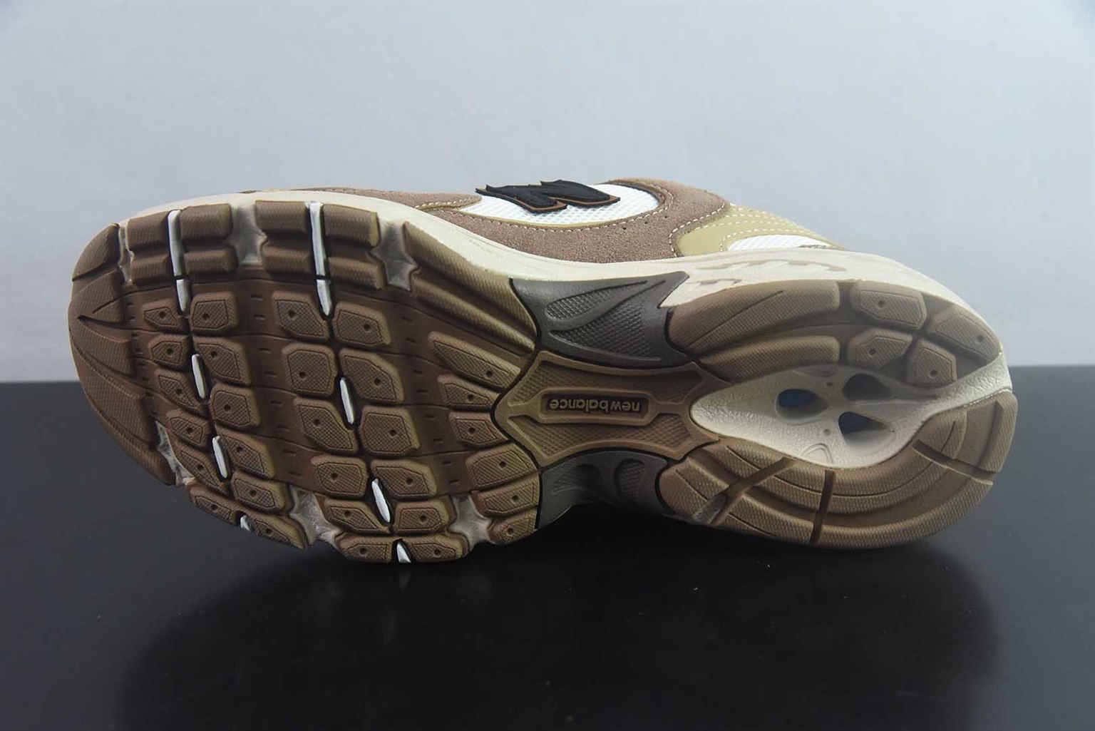 新百伦 New Balance NB 530 棕卡其 纯原版本 货号:MR530SNC 实拍细节图