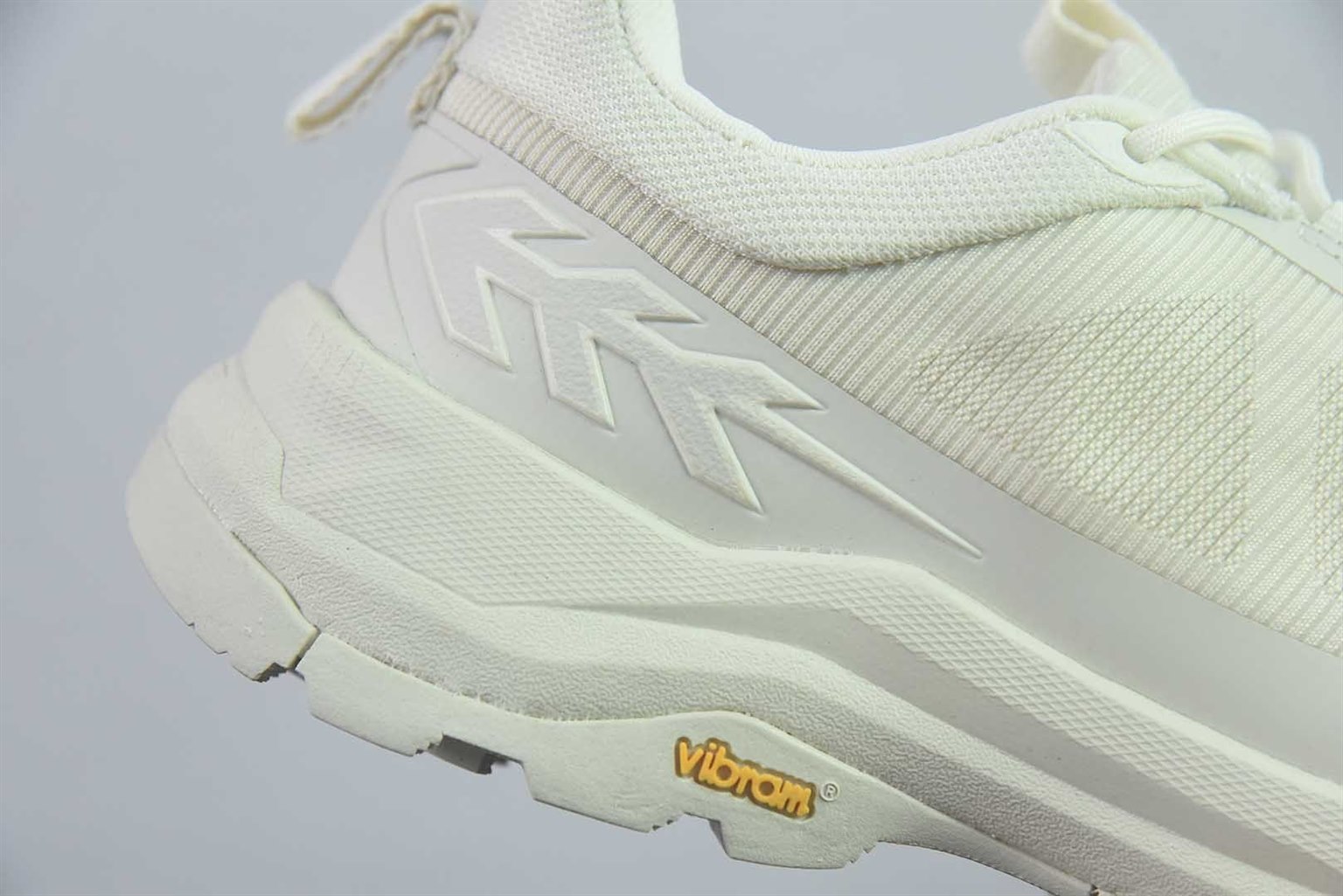 可隆 KOLON SPORT KS-LITE 跨世 灰色徒步鞋 纯原版本 货号:LUFH6SN042 实拍细节图