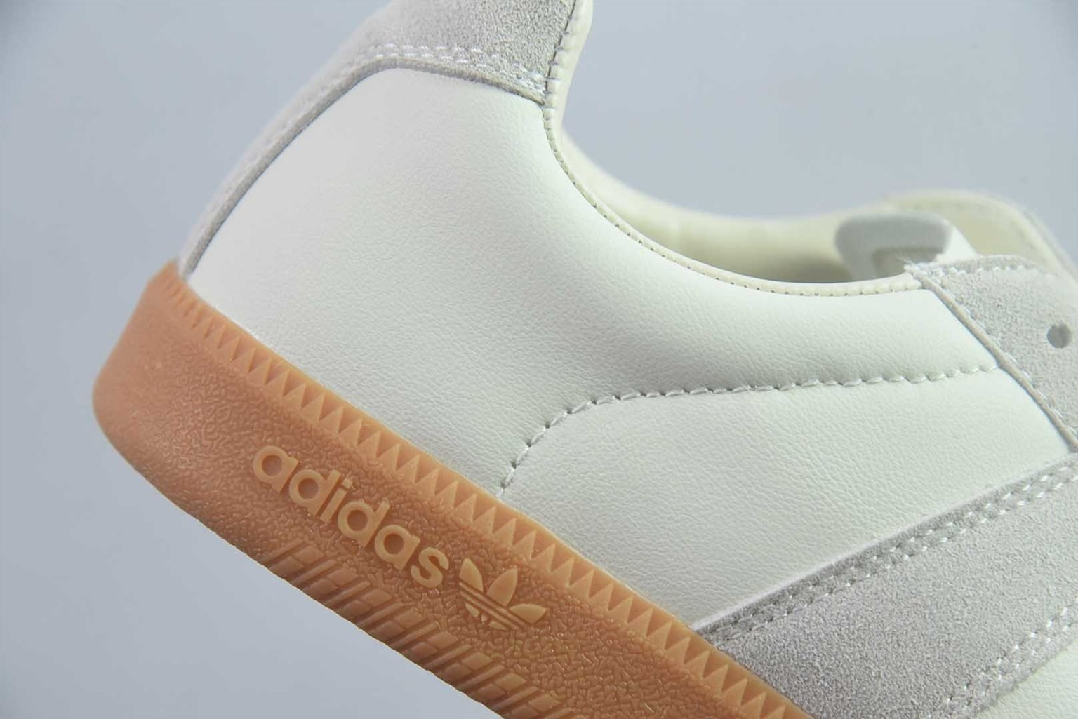 阿迪达斯 Adidas BW Army 白灰德训鞋 纯原版本 货号:KK2801 实拍细节图